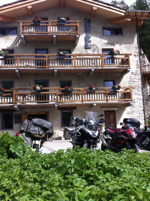 Chalet Hotel Du Fornet Val-dʼIsère Exteriör bild