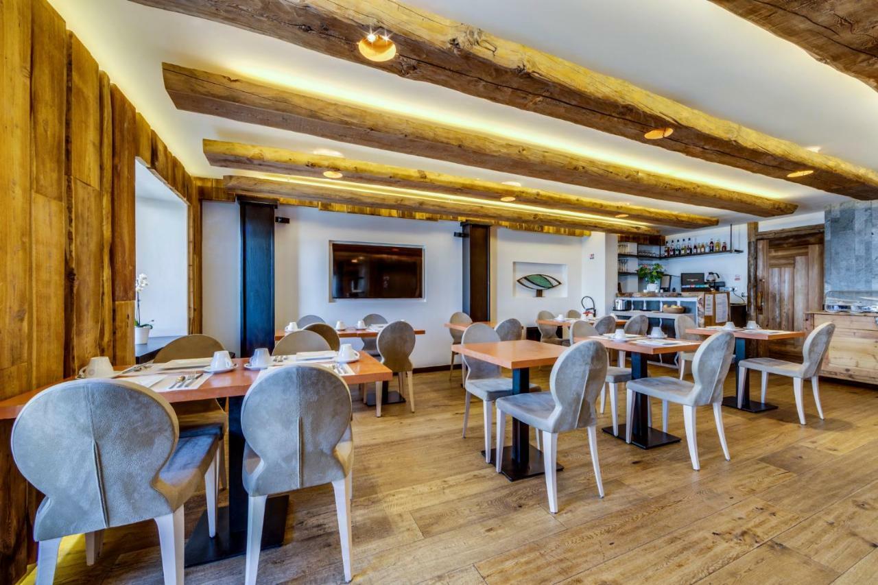 Chalet Hotel Du Fornet Val-dʼIsère Exteriör bild